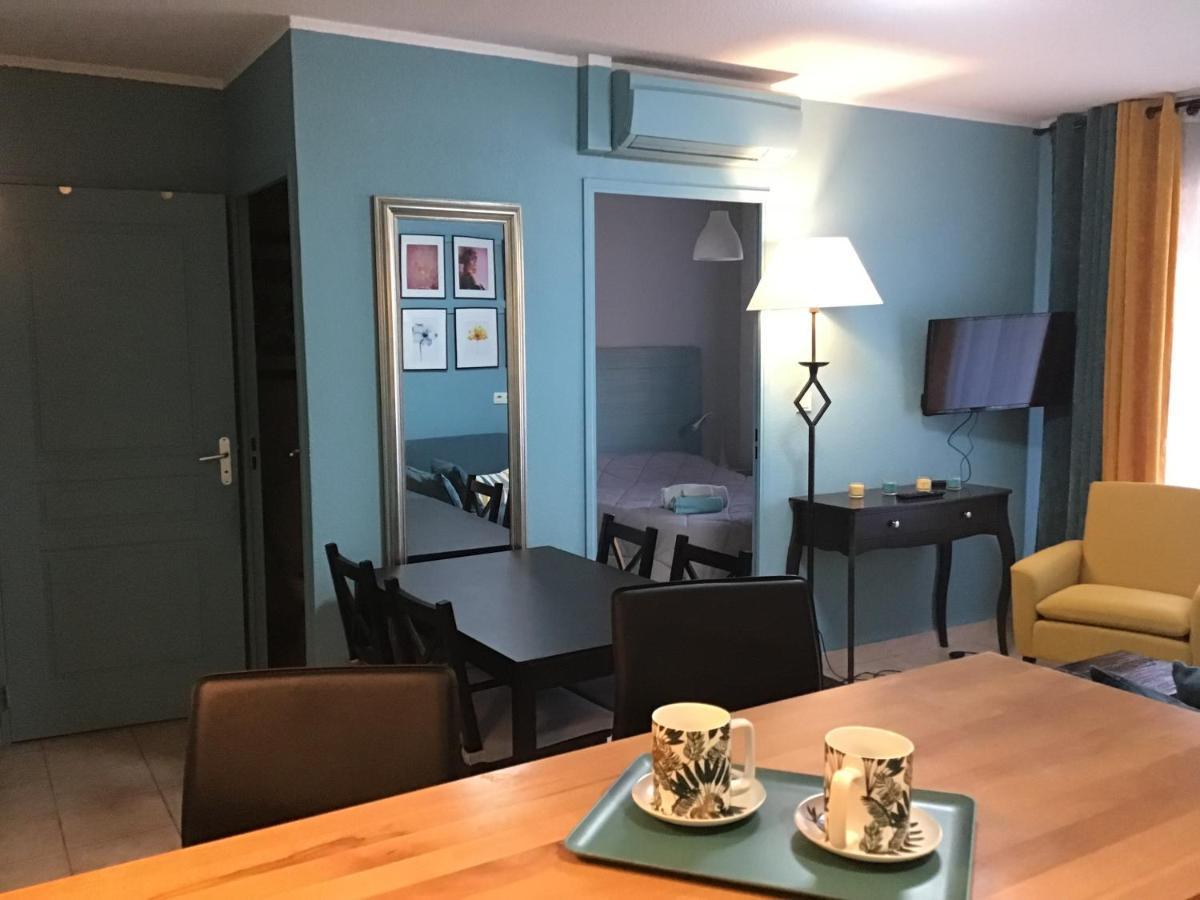 Superbe Appartement A Uzes Avec Place De Parking מראה חיצוני תמונה