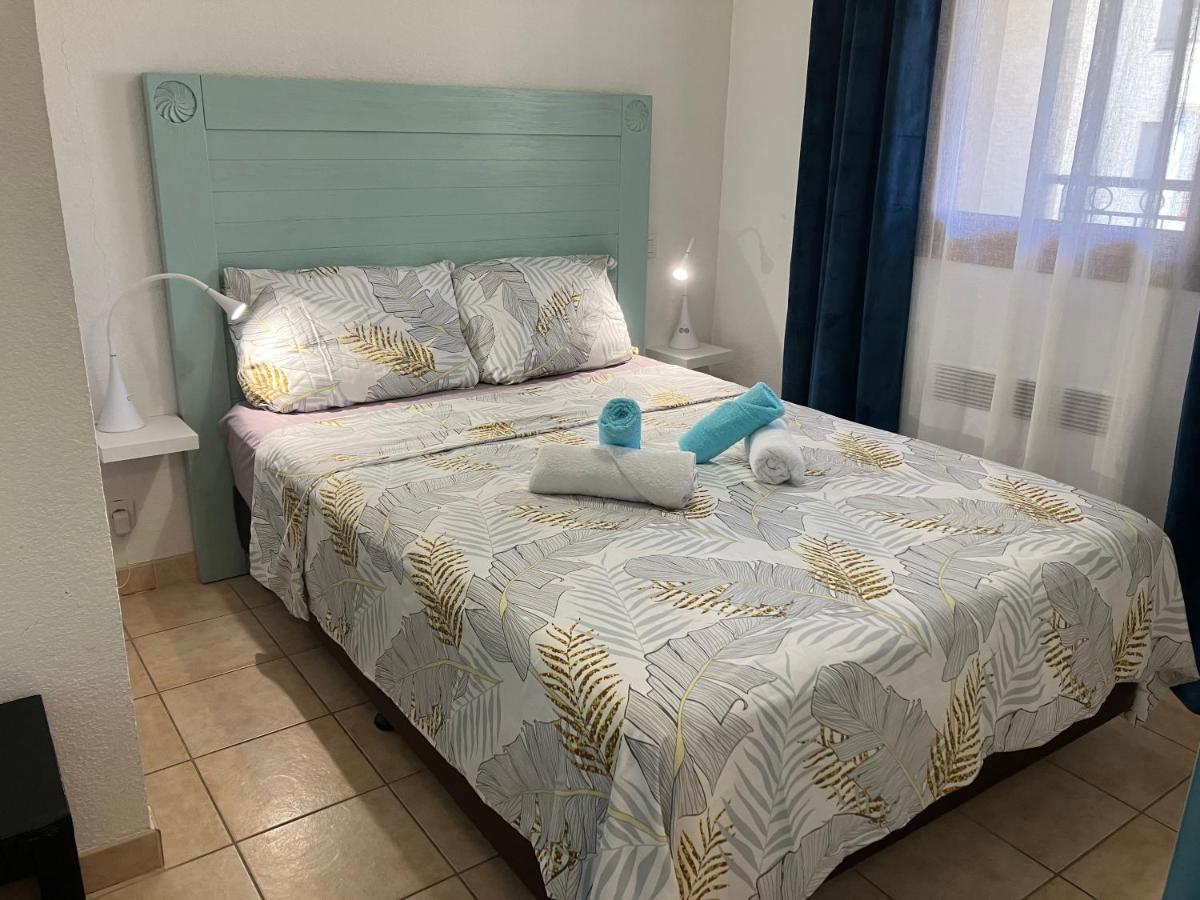 Superbe Appartement A Uzes Avec Place De Parking מראה חיצוני תמונה