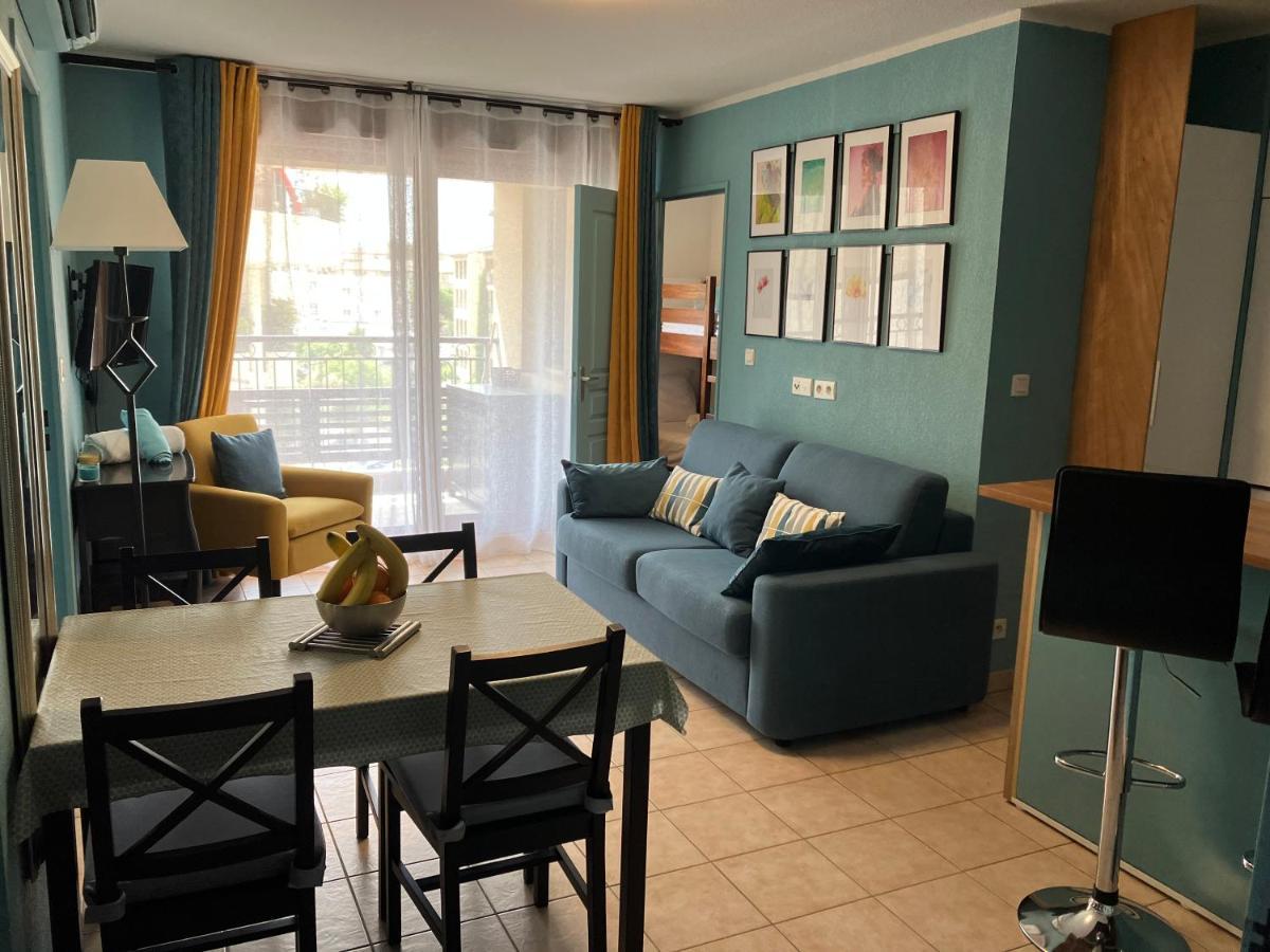 Superbe Appartement A Uzes Avec Place De Parking מראה חיצוני תמונה